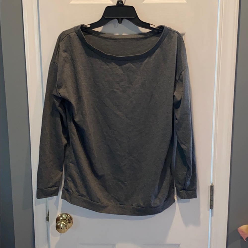 Yoins shirt new with tags and bag